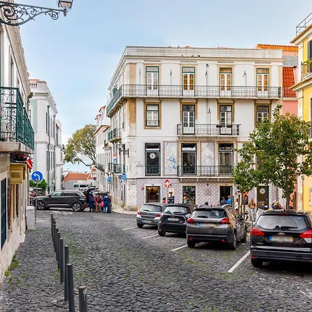 Sublime Apt Medieval Alfama Lisbona Esterno foto