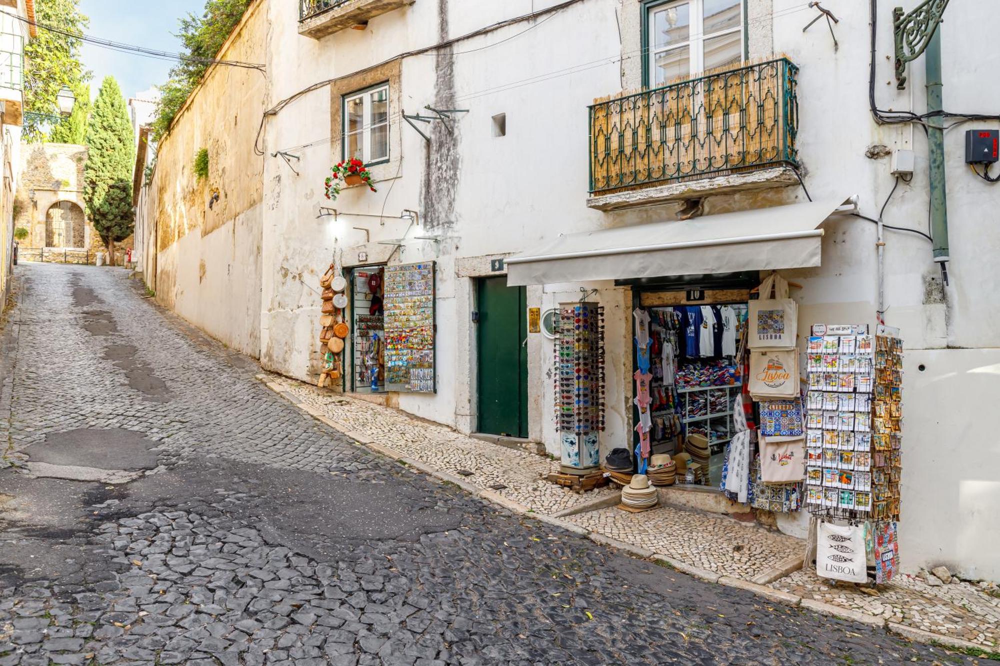 Appartamento Sublime Medieval Alfama Lisbona
